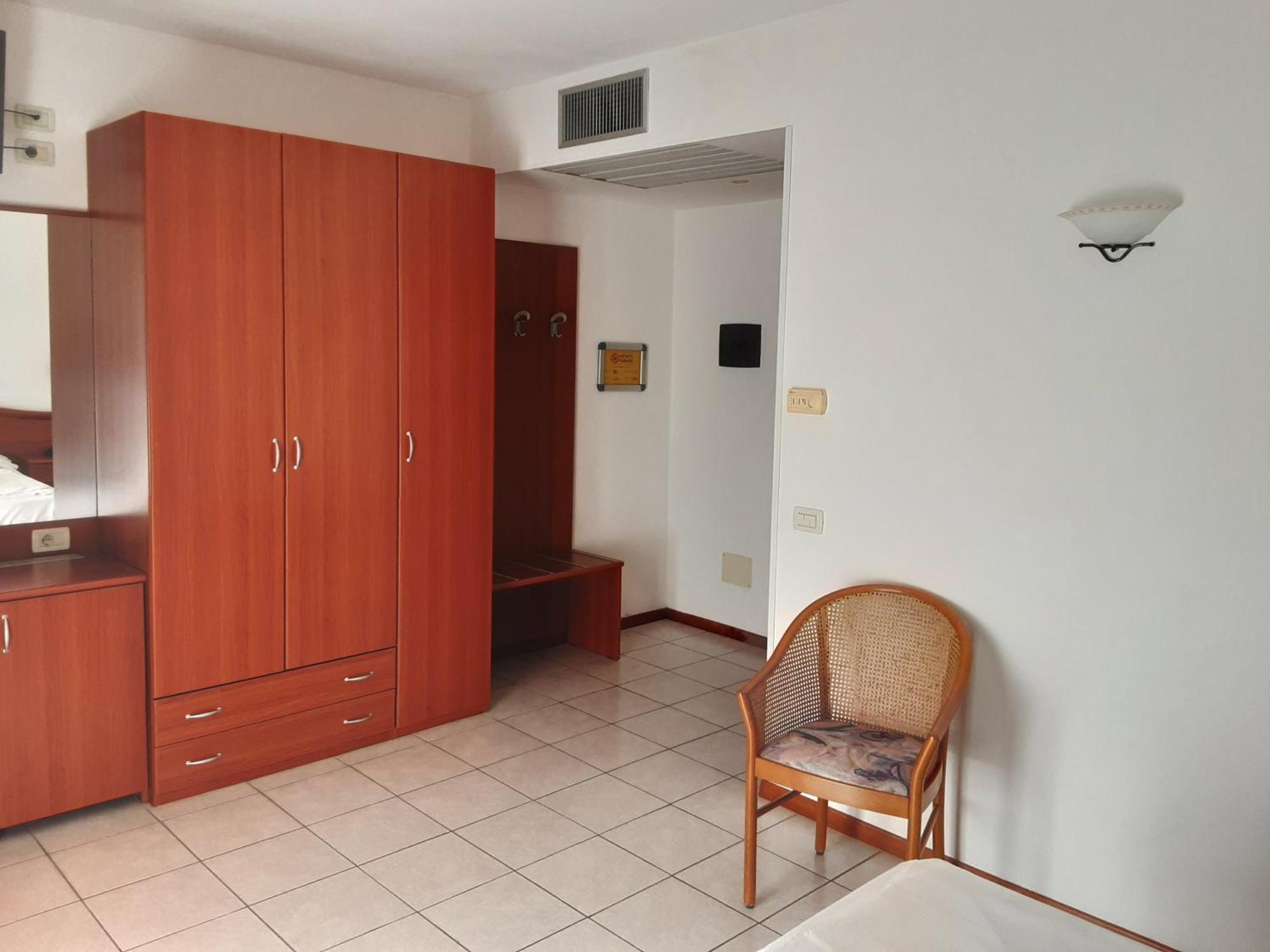 לימונה סול גרדה Hotel Florida מראה חיצוני תמונה