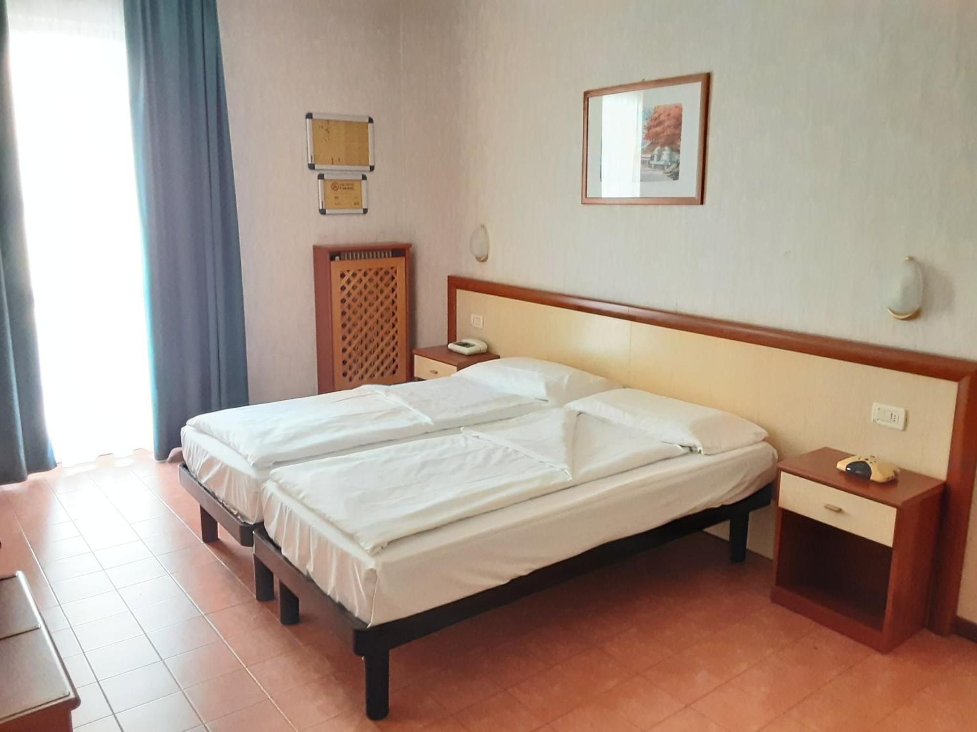 לימונה סול גרדה Hotel Florida מראה חיצוני תמונה